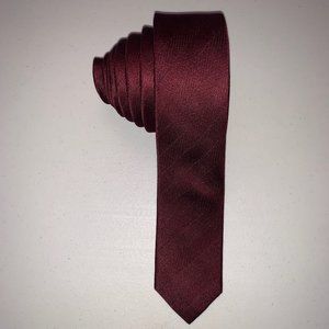 The Tie Bar - One Color Pattern Tie (NWOT)